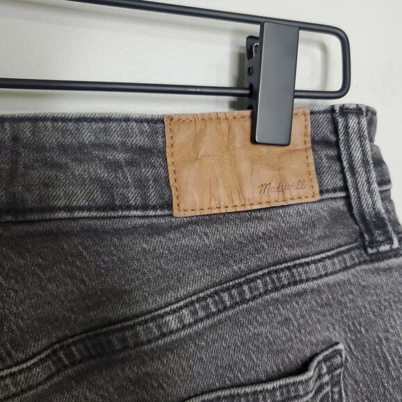 Madewell The Curvy Petite Perfect Vintage Straight Jean in Lunar Wash 27P Grey - Picture 10 of 16